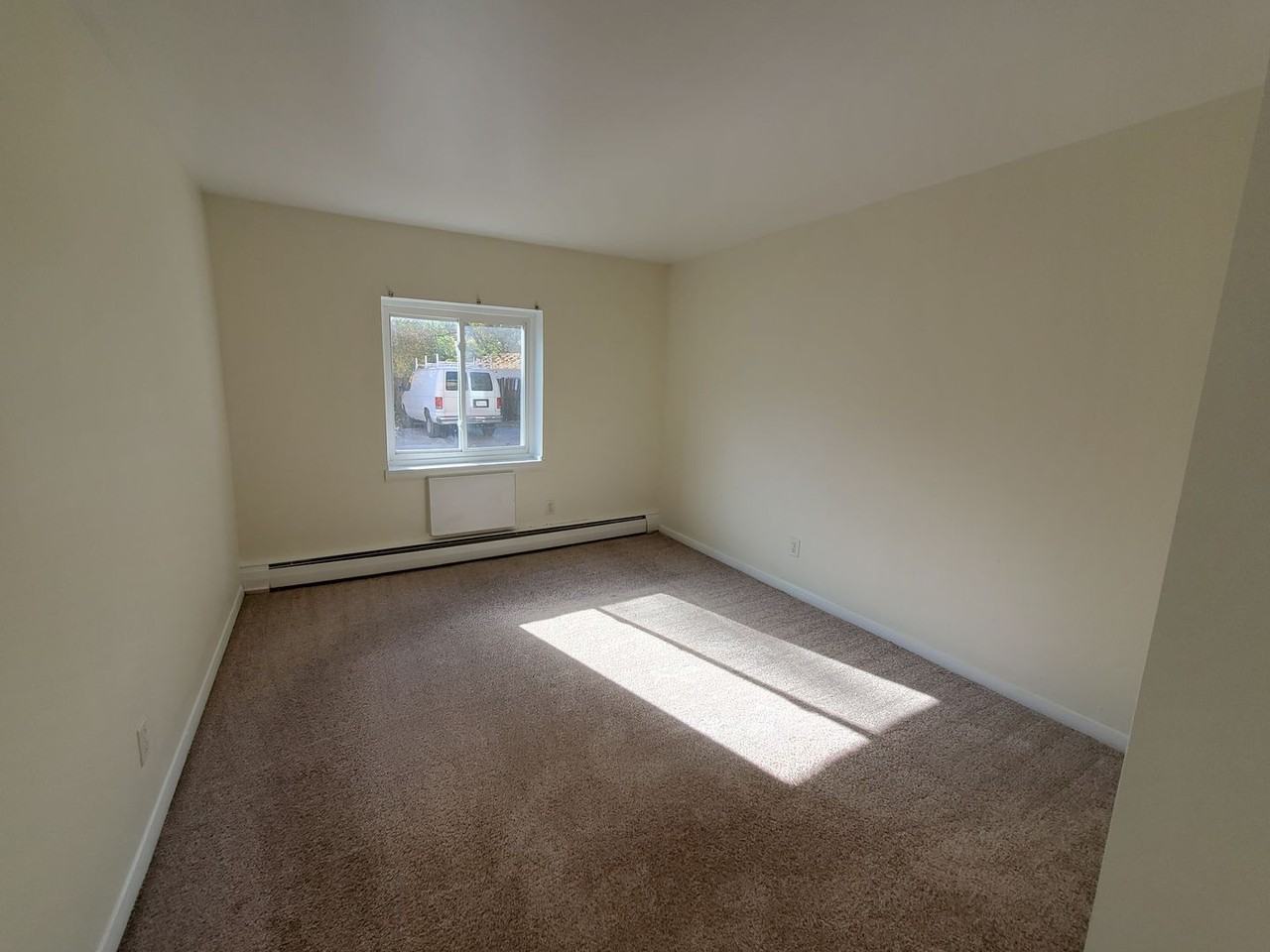 River Oaks Apartments - Photo 7 of 26