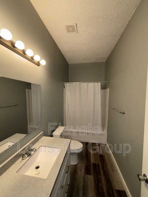 2215 West Market Street - Photo 7 of 14