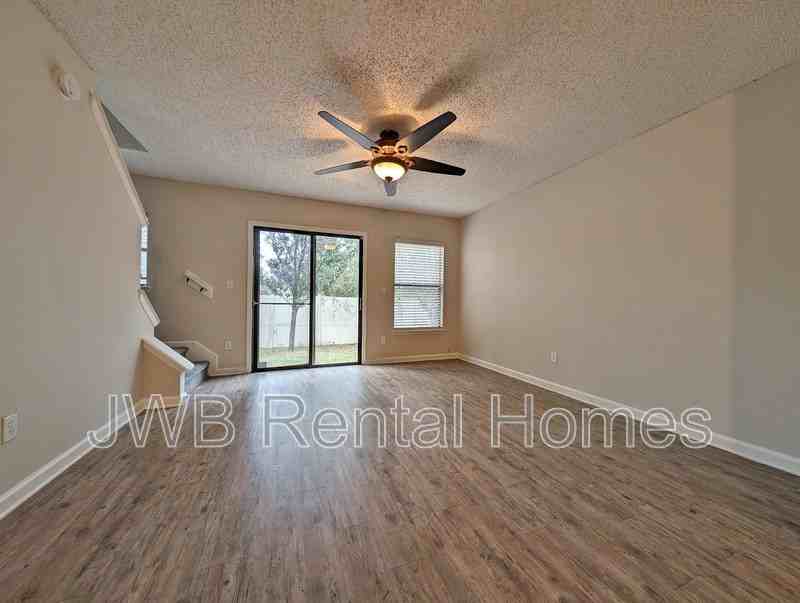 4817 Playschool Drive - Photo 4 of 8