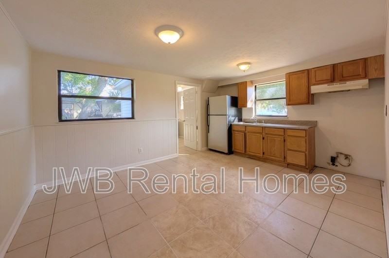 5638 Tempest St - Photo 4 of 15