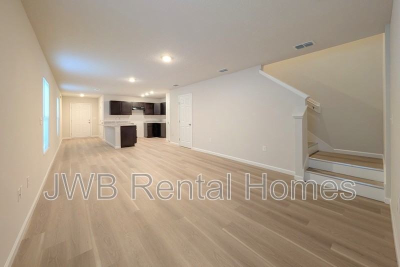 1206 Orton St - Photo 5 of 19