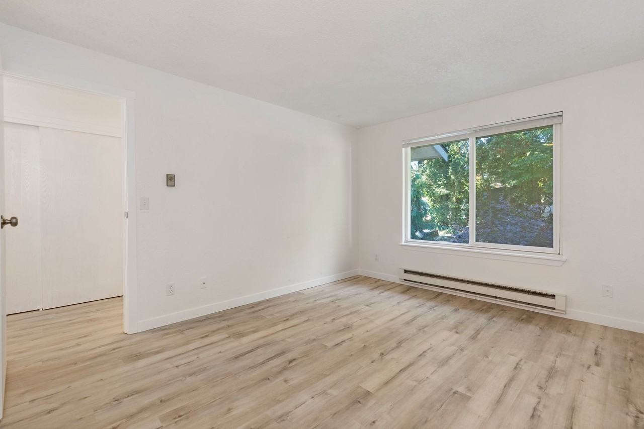 1st MONTH FREE! | North Haven Apartments - Photo 6 of 24