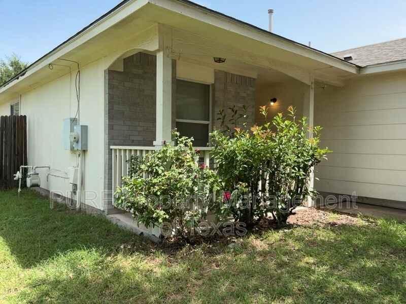 615 Losoya Ct - Photo 3 of 23