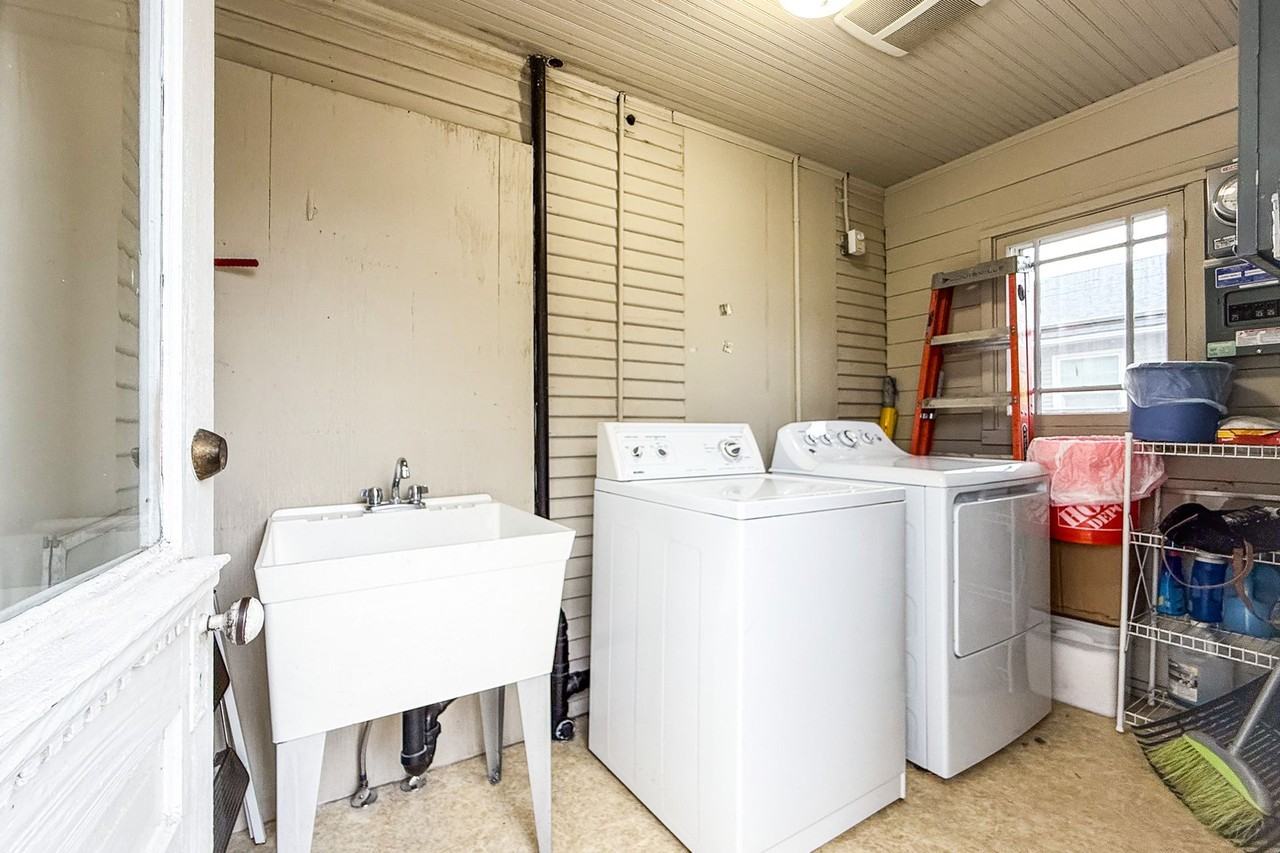 Sumach Street Five-Plex - Photo 7 of 15