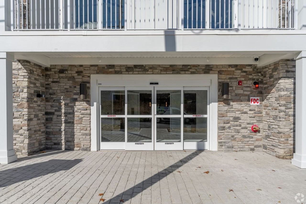 Theta Grove, a Luxurious 55+ Rental Community - Photo 3 of 50