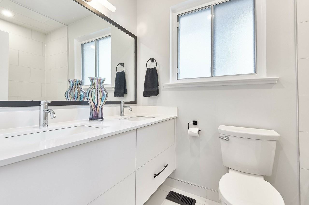 McCowan Rd & Ellesmere Rd - Photo 3 of 11