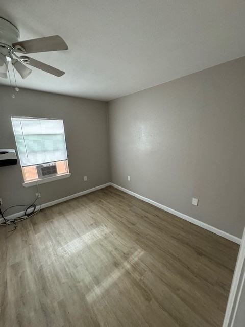 201 West Green Avenue - Photo 6 of 10