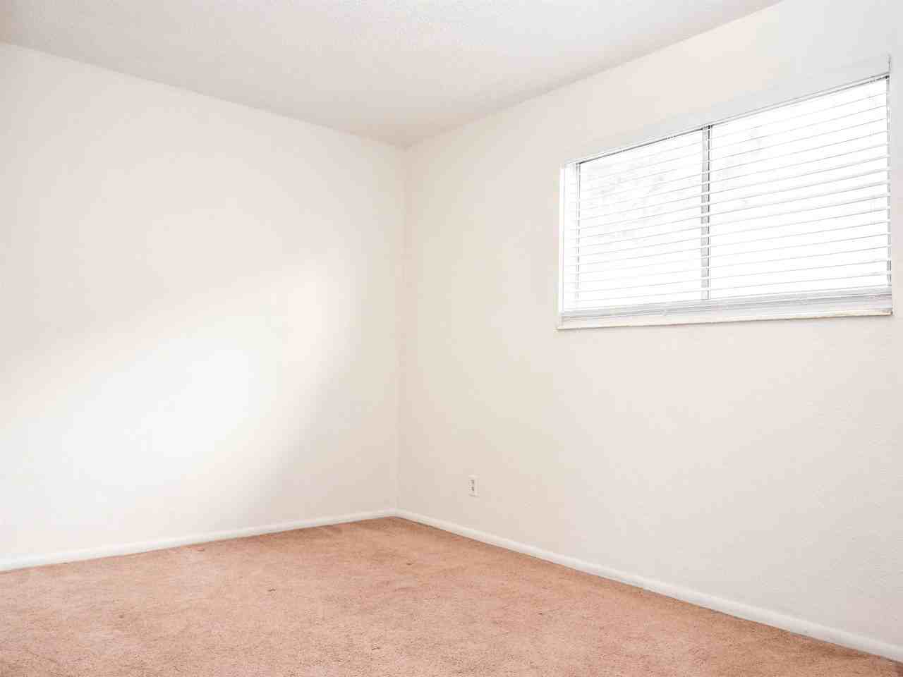 257 W 600 N #A - Photo 5 of 8