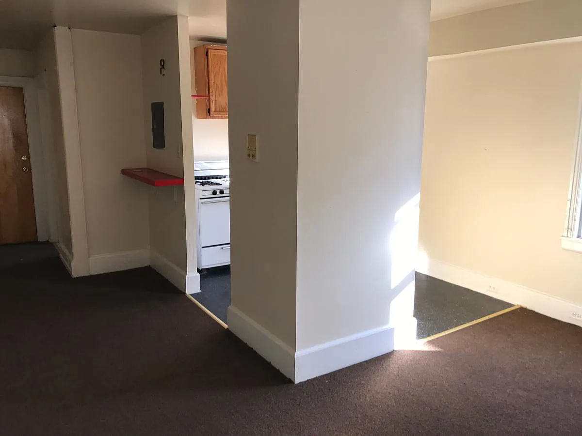 1540 North 15th Street - Photo 3 of 11