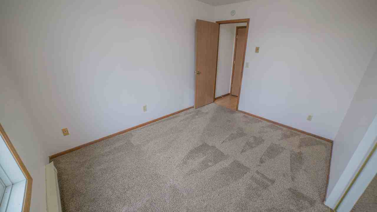 Cedars West Apartments - Photo 6 of 30