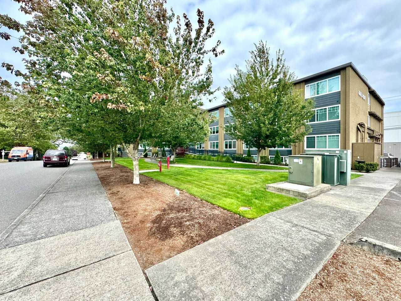 Park Place Apartments - Photo 2 of 16