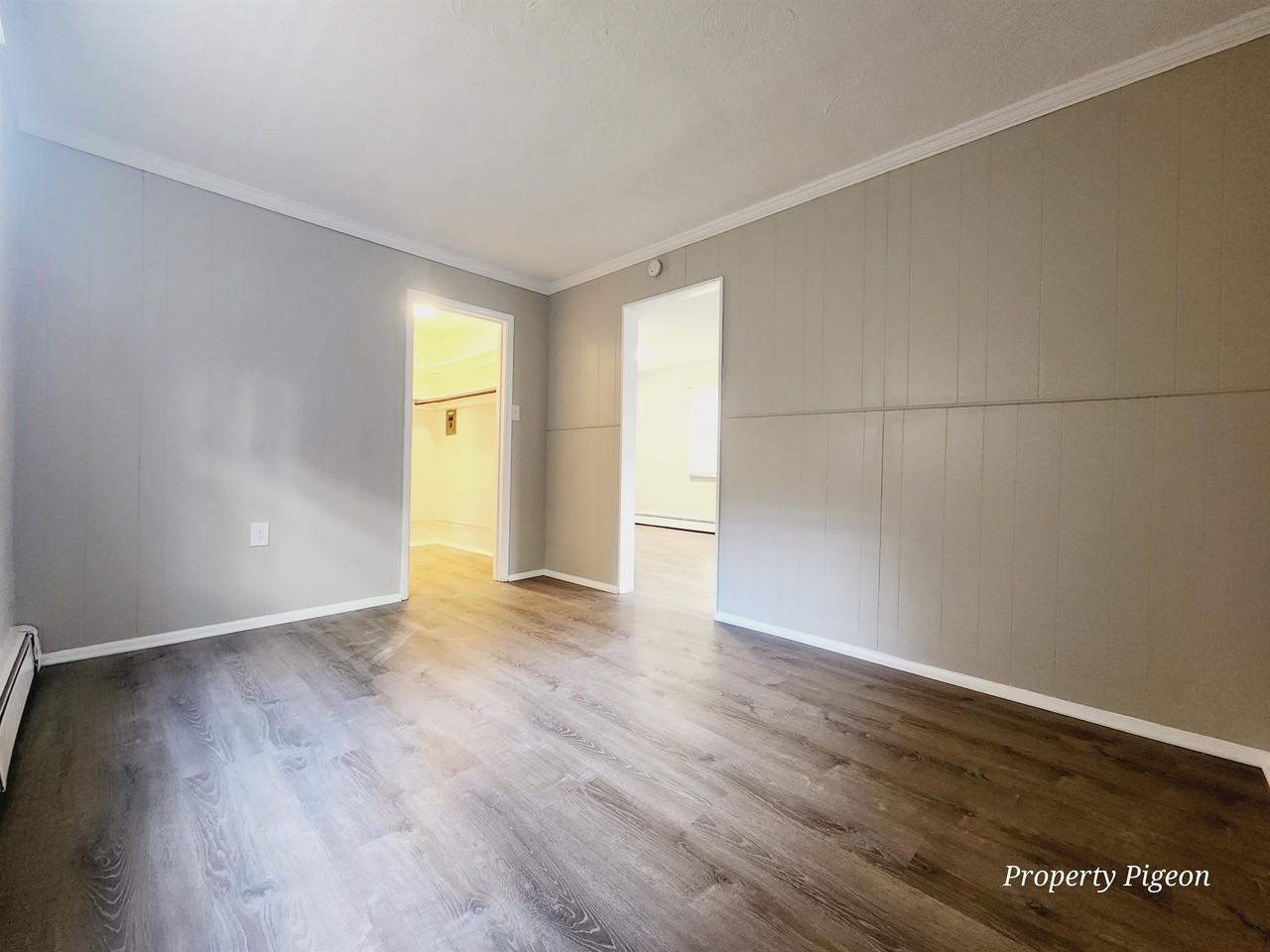 4596 -4598 Hamilton Avenue - Photo 5 of 21