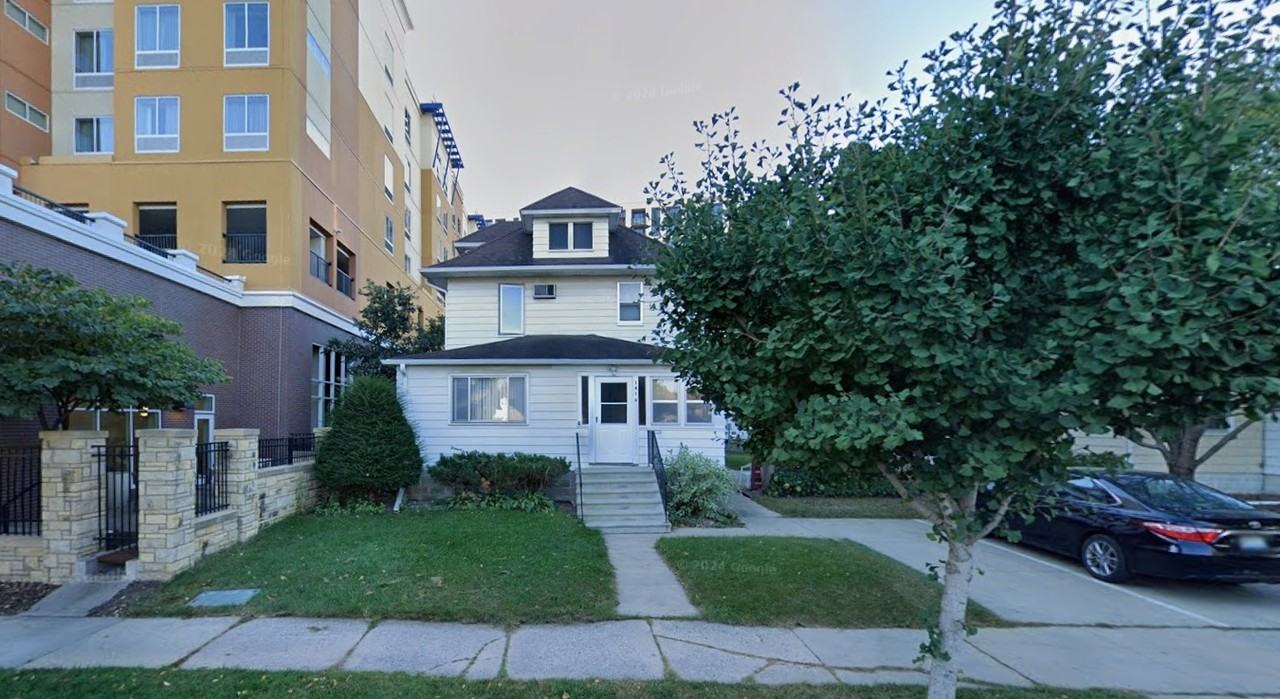 1418 1st Street Southwest - Photo 2 of 7