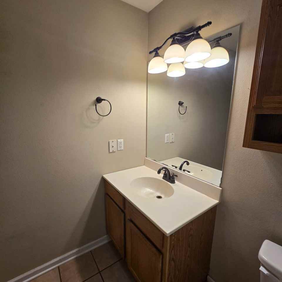 1007 North Broadway Street - Photo 4 of 13