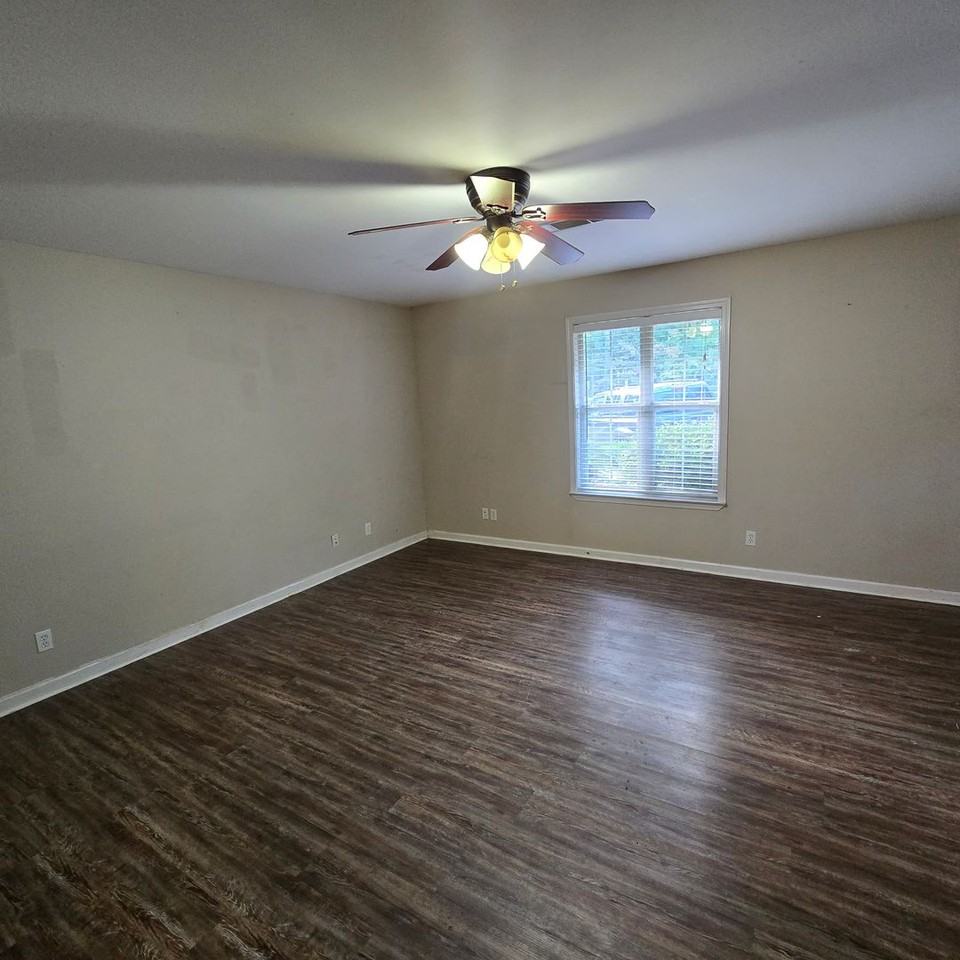 1007 North Broadway Street - Photo 6 of 13