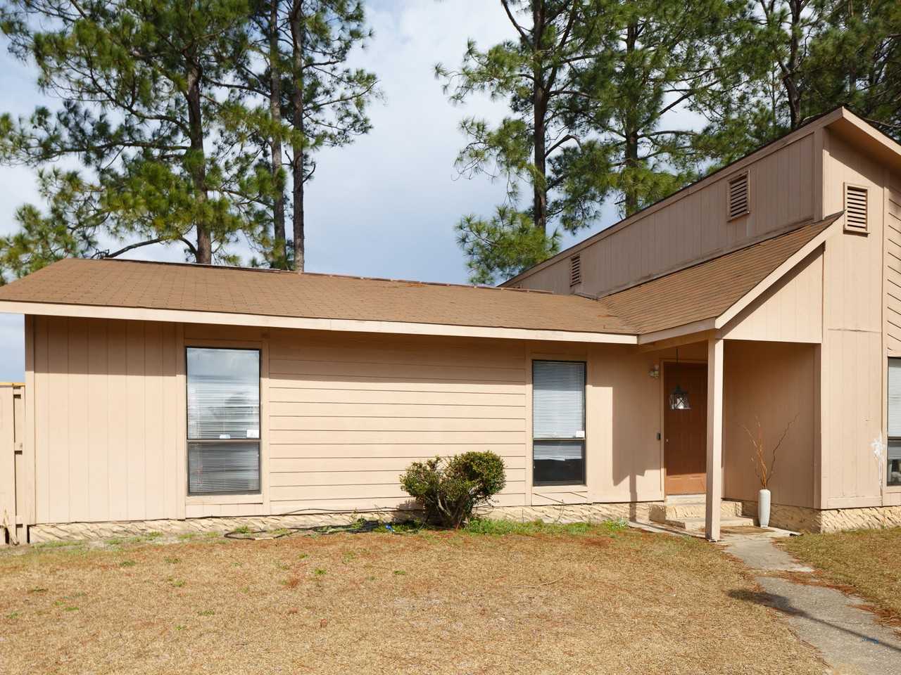 644 Mosswood Lane - Photo 2 of 12