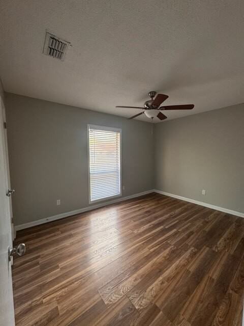 644 Mosswood Lane - Photo 6 of 12