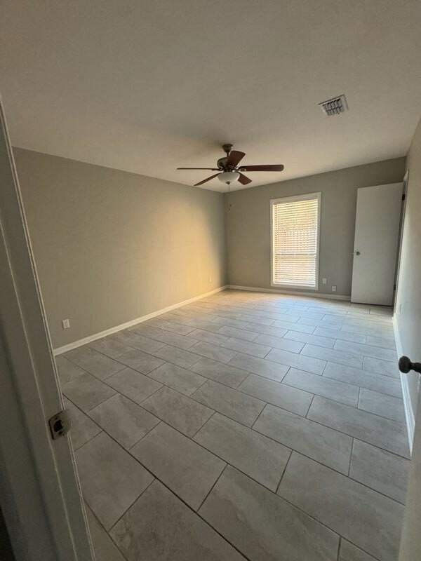 644 Mosswood Lane - Photo 7 of 12