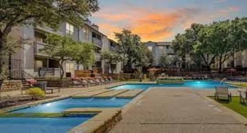 featured image of Country Club Ln & Bridge St #272