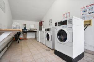 featured image of Cleveland Ave