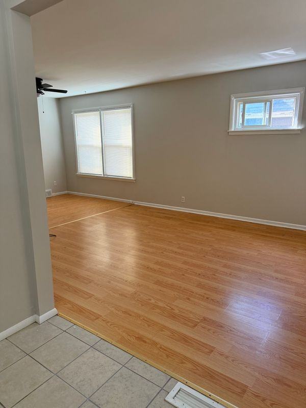 2251 Ontario Ave - Photo 3 of 24