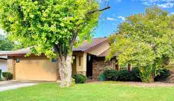 featured image of 8718 Thatch Dr