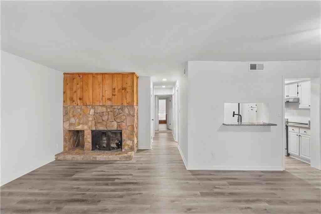 4705 Mariners Way - Photo 7 of 15