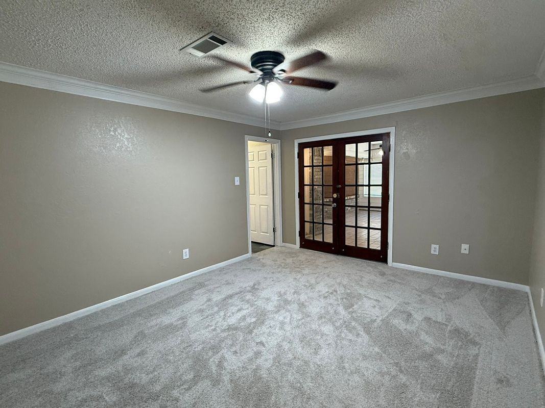 12539 F Bar Dr - Photo 3 of 23