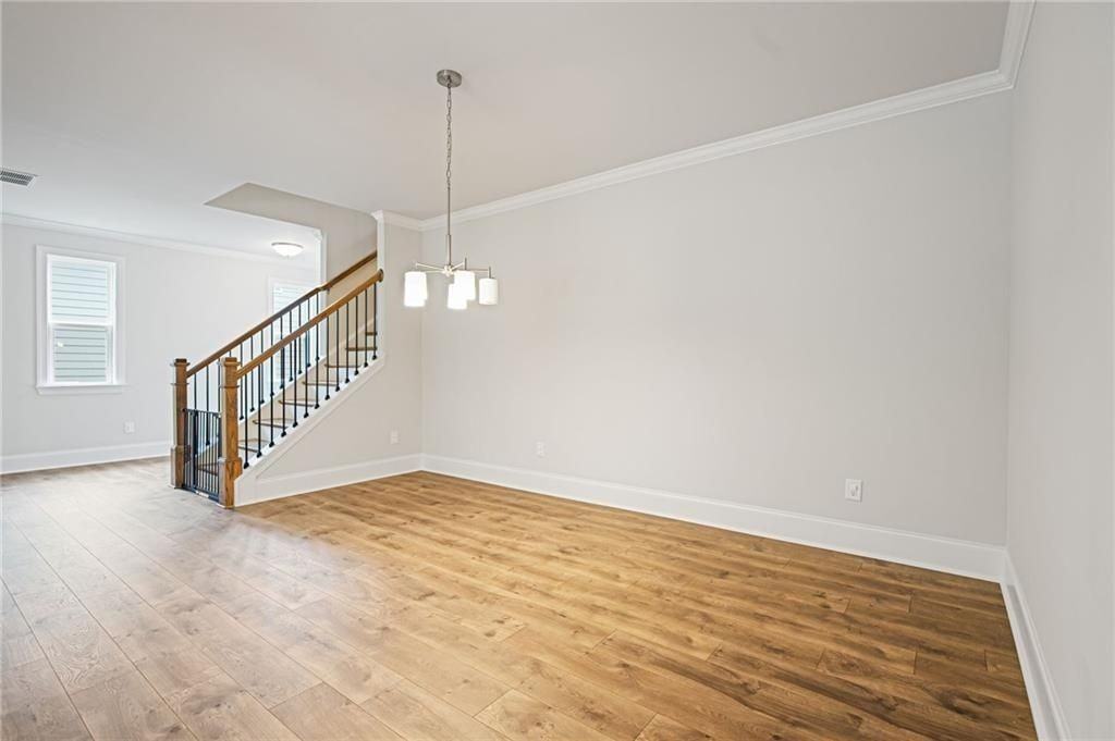 5394 Pebblebrook Ln - Photo 6 of 31