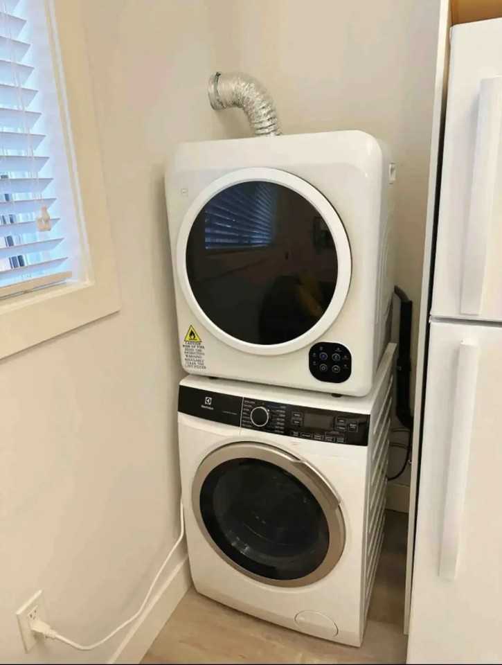 McKay Ave & Imperial St - Photo 7 of 7