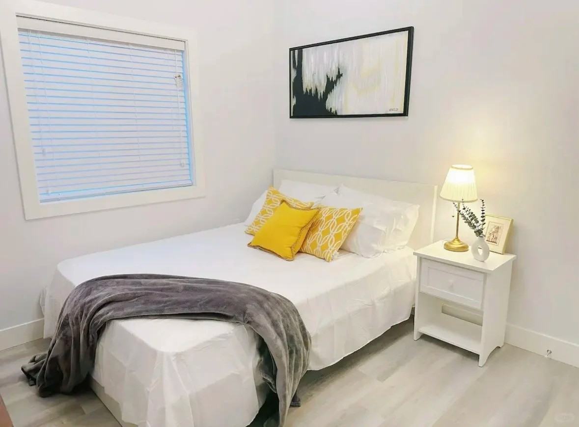 McKay Ave & Imperial St - Photo 5 of 7