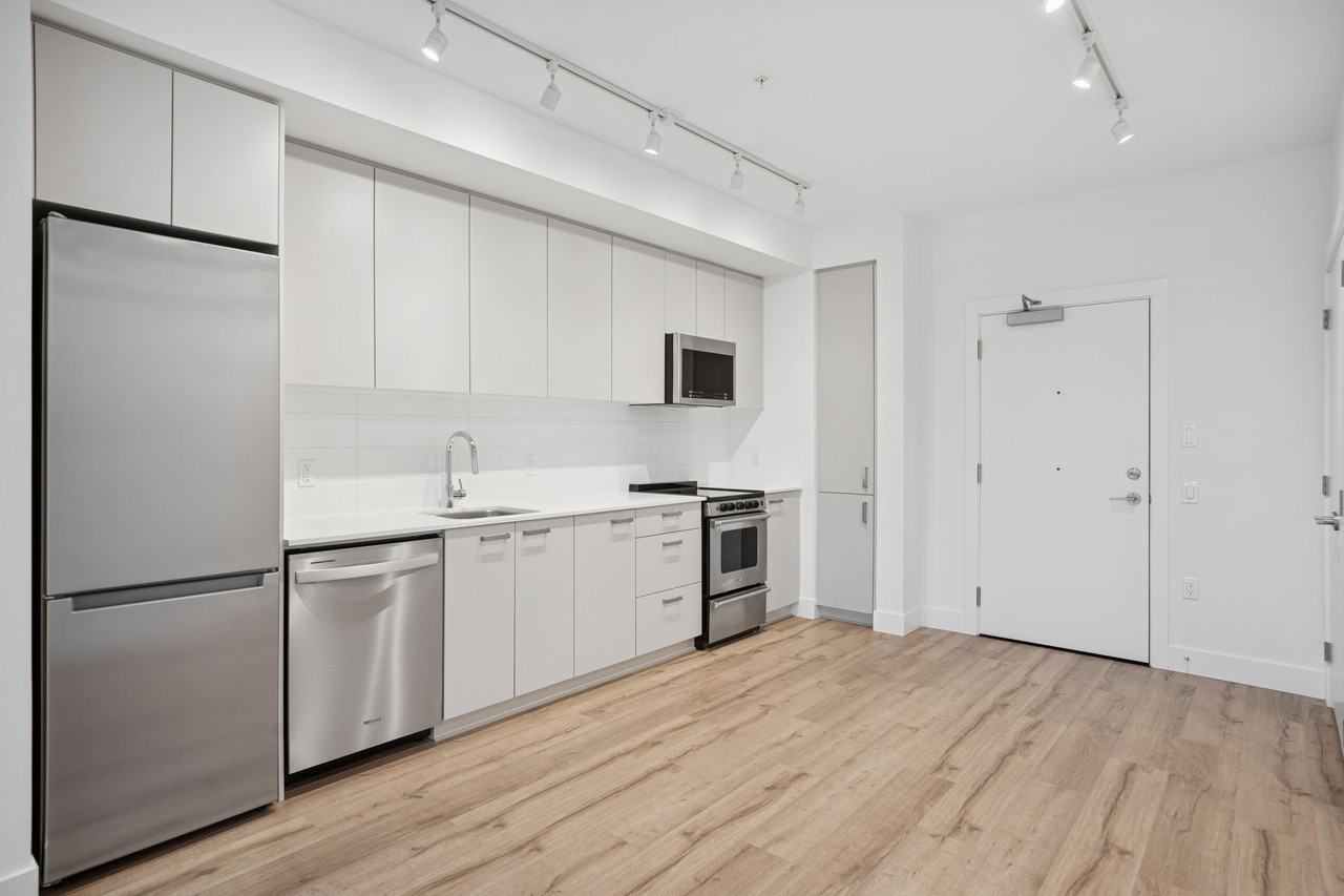 55 Electronic Avenue #402 - Photo 3 of 7