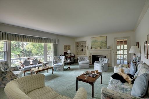 17803 Maple Hill Rd - Photo 2 of 15