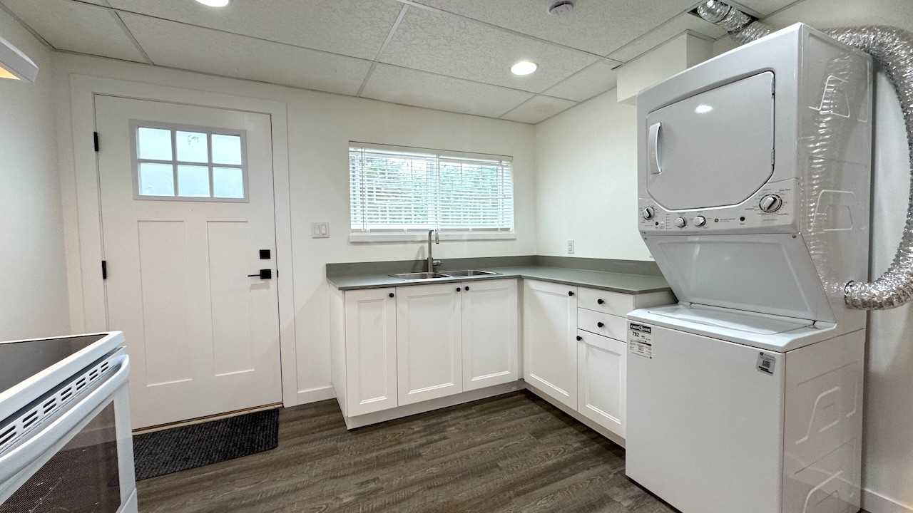 1371 17th Street East - Photo 3 of 11