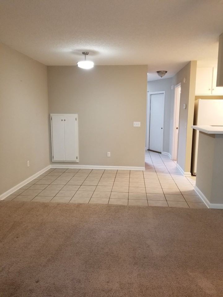 204 Ridgeway Dr - Photo 7 of 18