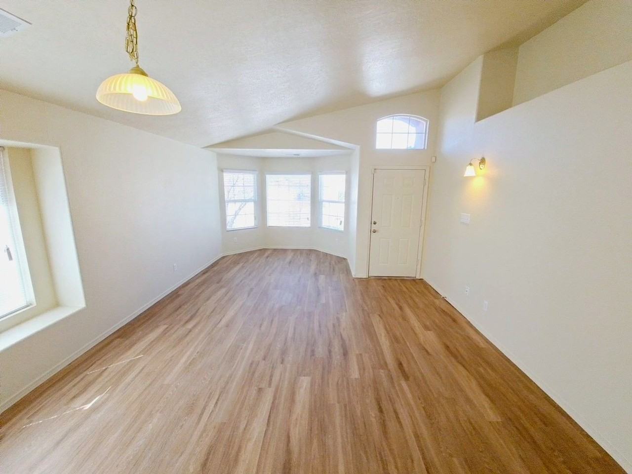 680 Blue Sage Ave Sw - Photo 4 of 36