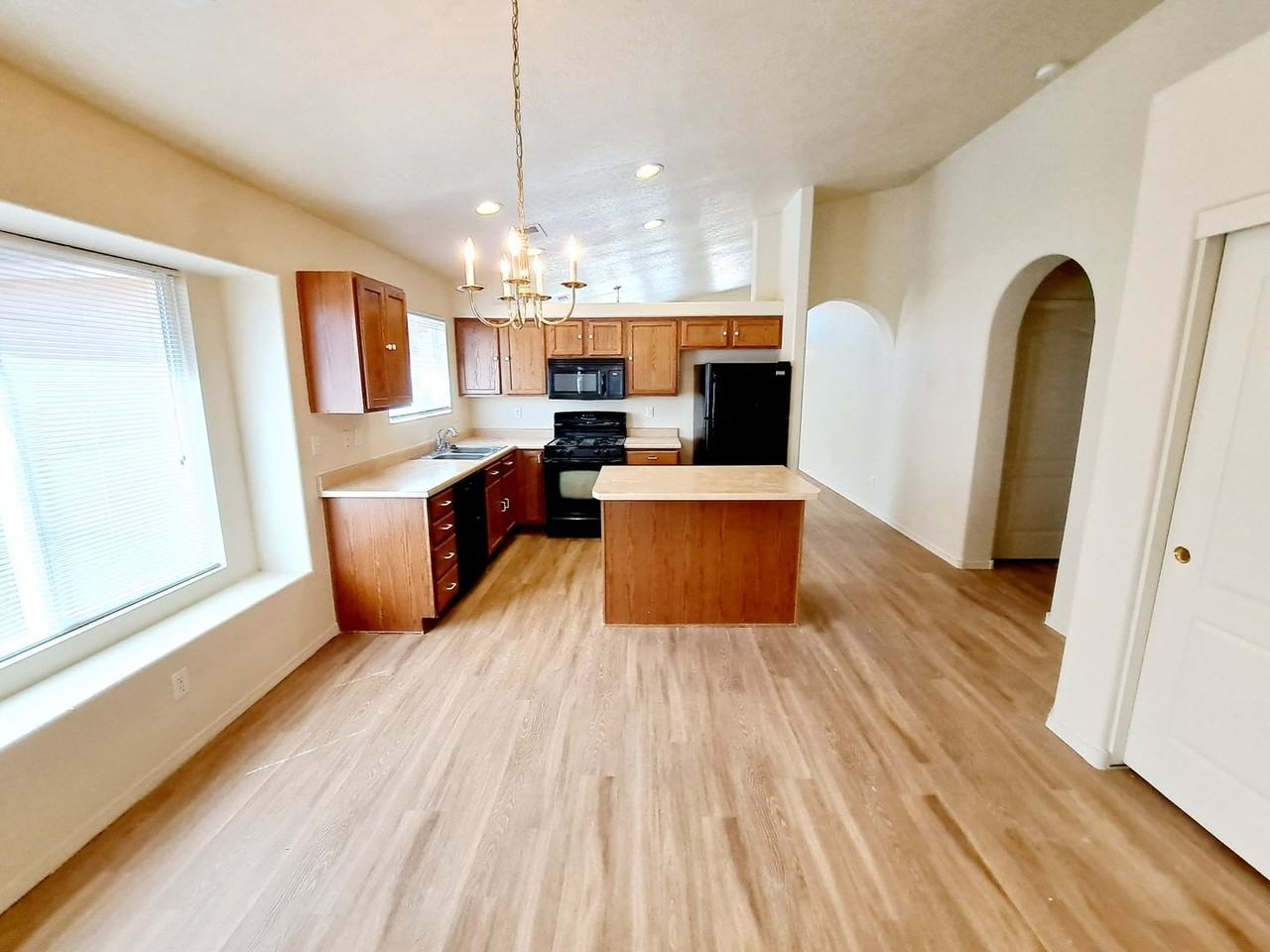 680 Blue Sage Ave Sw - Photo 7 of 36