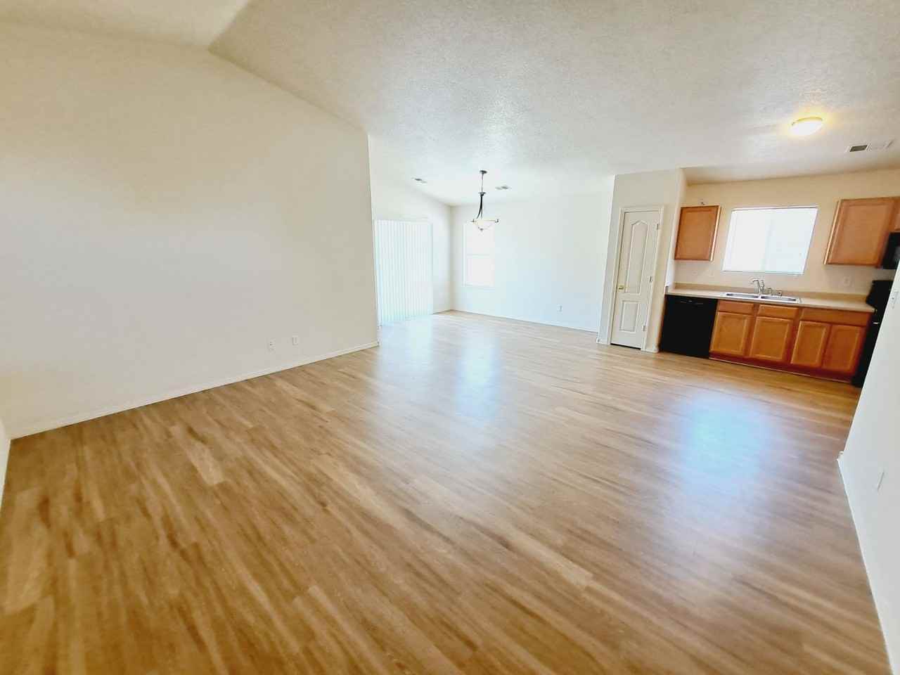 751 Deer Brush Court - Photo 4 of 34