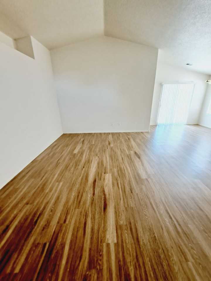 751 Deer Brush Court - Photo 7 of 34