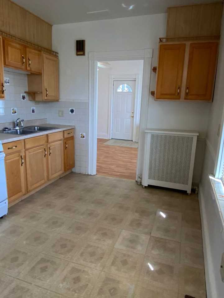 850 Highland Ave - Photo 6 of 15