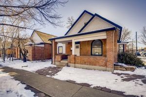 featured image of 1702 Walnut St