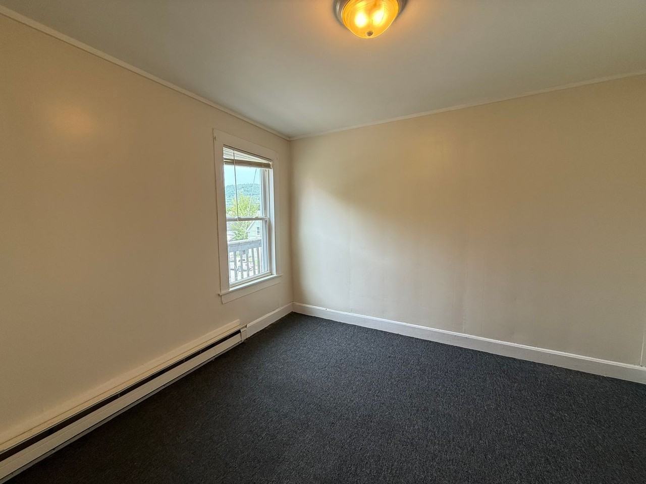 325 Cumberland St. Rumford, ME 04276 - Photo 3 of 24