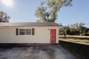 featured image of 728 728 - 730 - 732 Randall St.