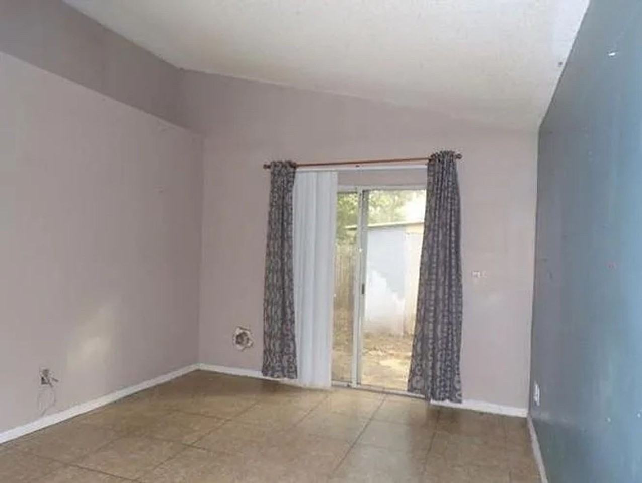 7544 Pine Fork Dr - Photo 3 of 5