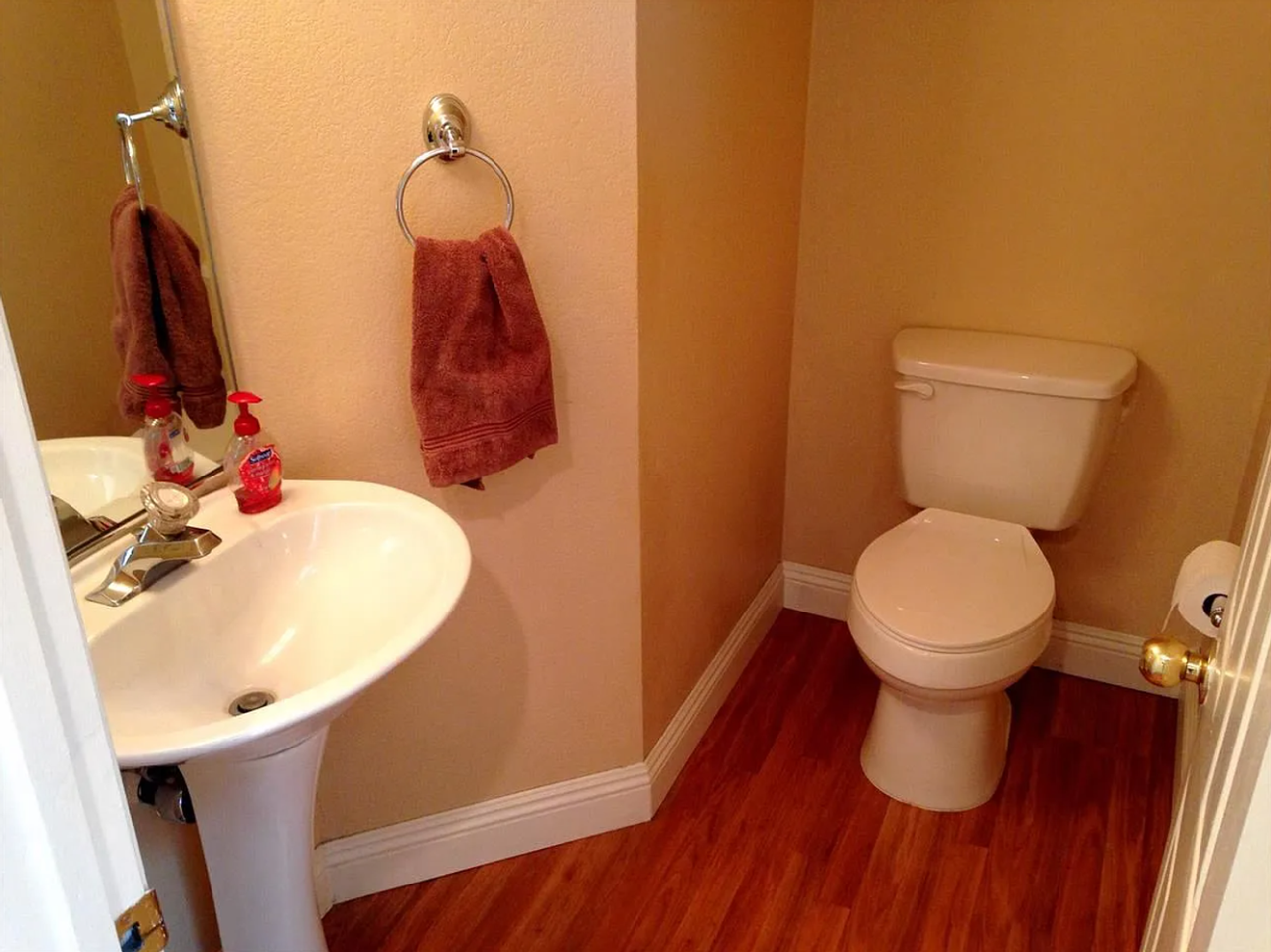 6350 Woods Creek Court - Photo 6 of 22