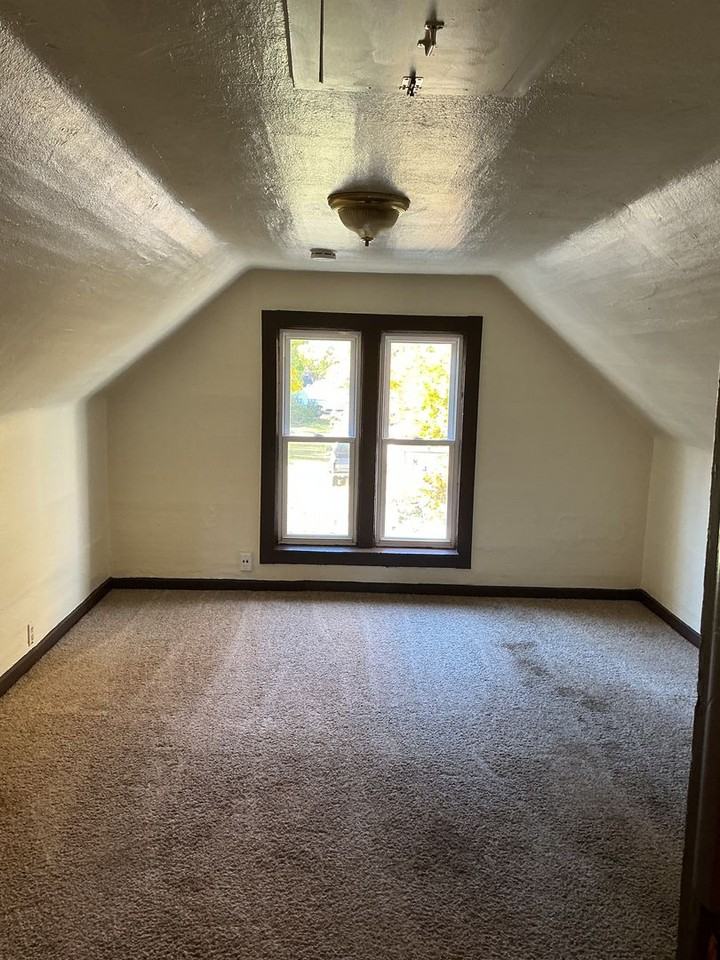 3754 North 6th Street - Photo 6 of 9