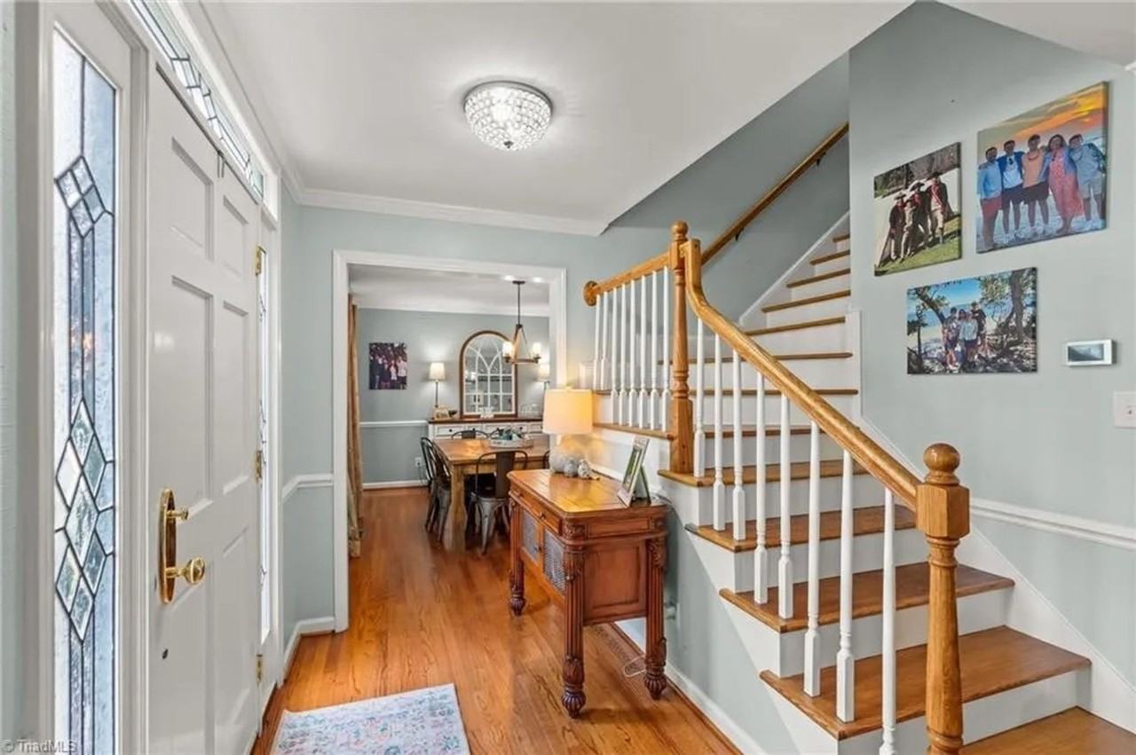 3712 Wynnewood Dr - Photo 3 of 37
