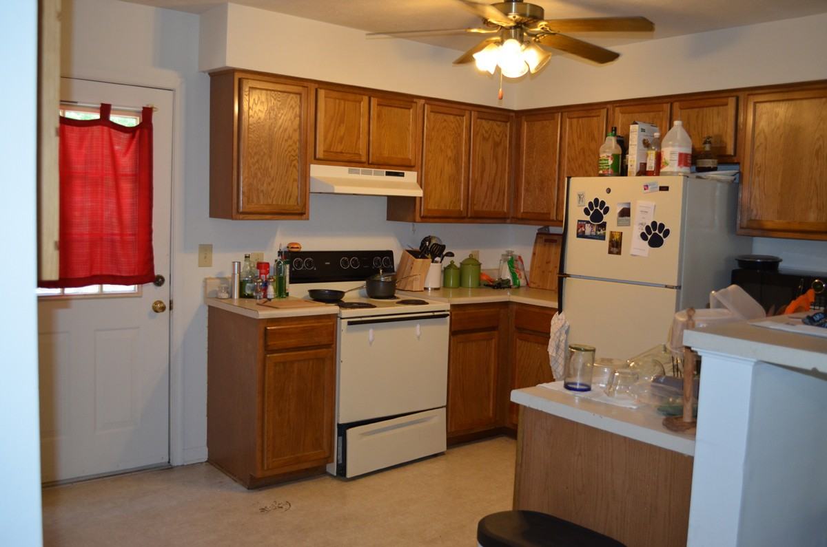 57 Easthampton Ct - Photo 7 of 8