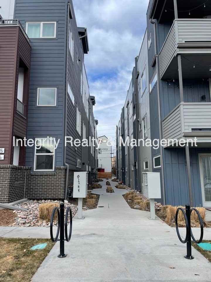 2815 West 25th Avenue #5 - Photo 3 of 29