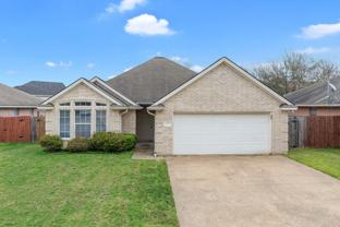 2912 Bexar Grass Dr - Photo 1 of 1